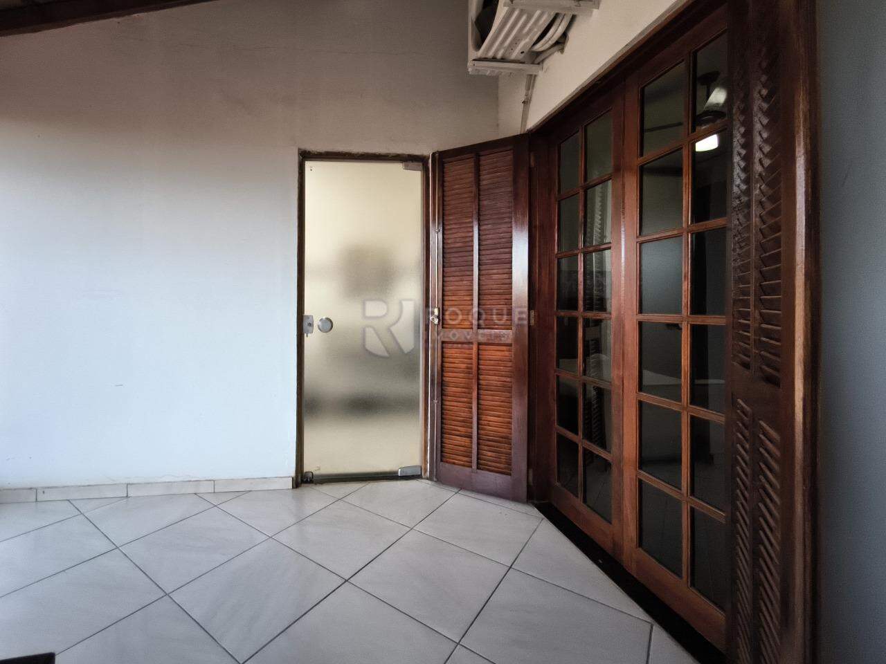 Casa Residencial à venda no bairro Jardim Santa Adélia: VARANDA