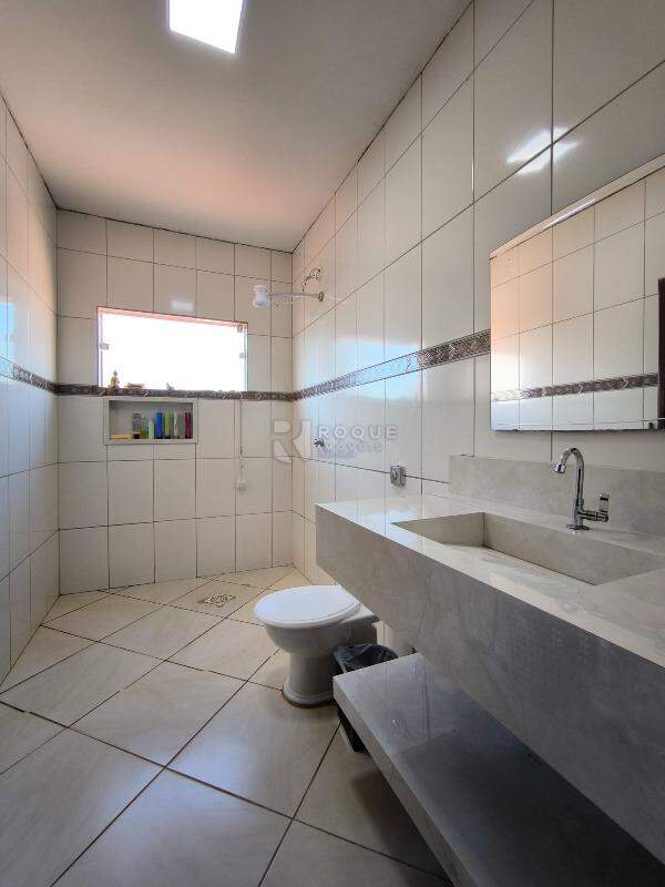 Casa Residencial à venda no bairro Jardim Santa Adélia: WC SUÍTE 1