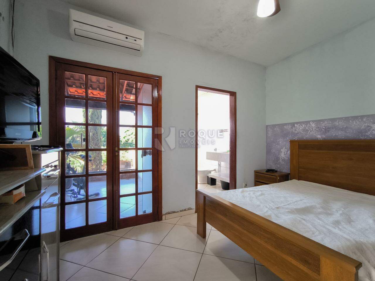 Casa Residencial à venda no bairro Jardim Santa Adélia: SUÍTE 1