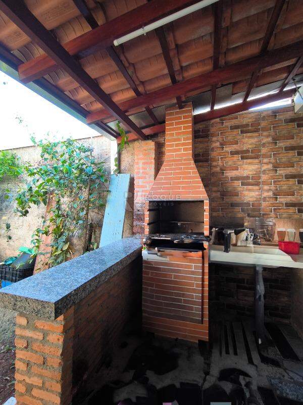 Casa Residencial à venda no bairro Jardim Santa Adélia: CHURRASQUEIRA