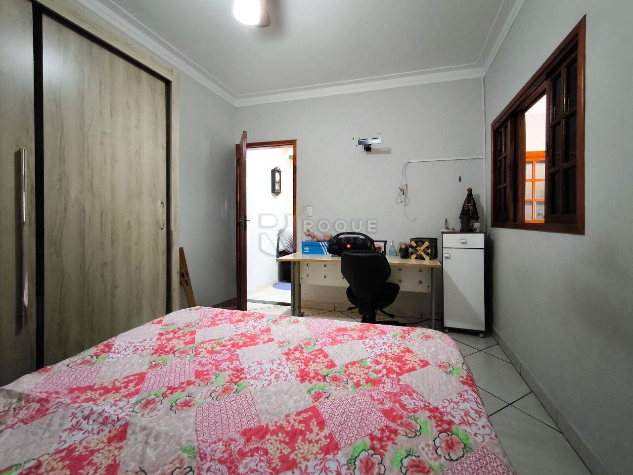 Casa Residencial à venda no bairro Jardim Santa Adélia: SUÍTE 2