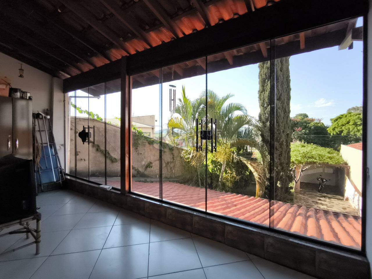 Casa Residencial à venda no bairro Jardim Santa Adélia: VARANDA