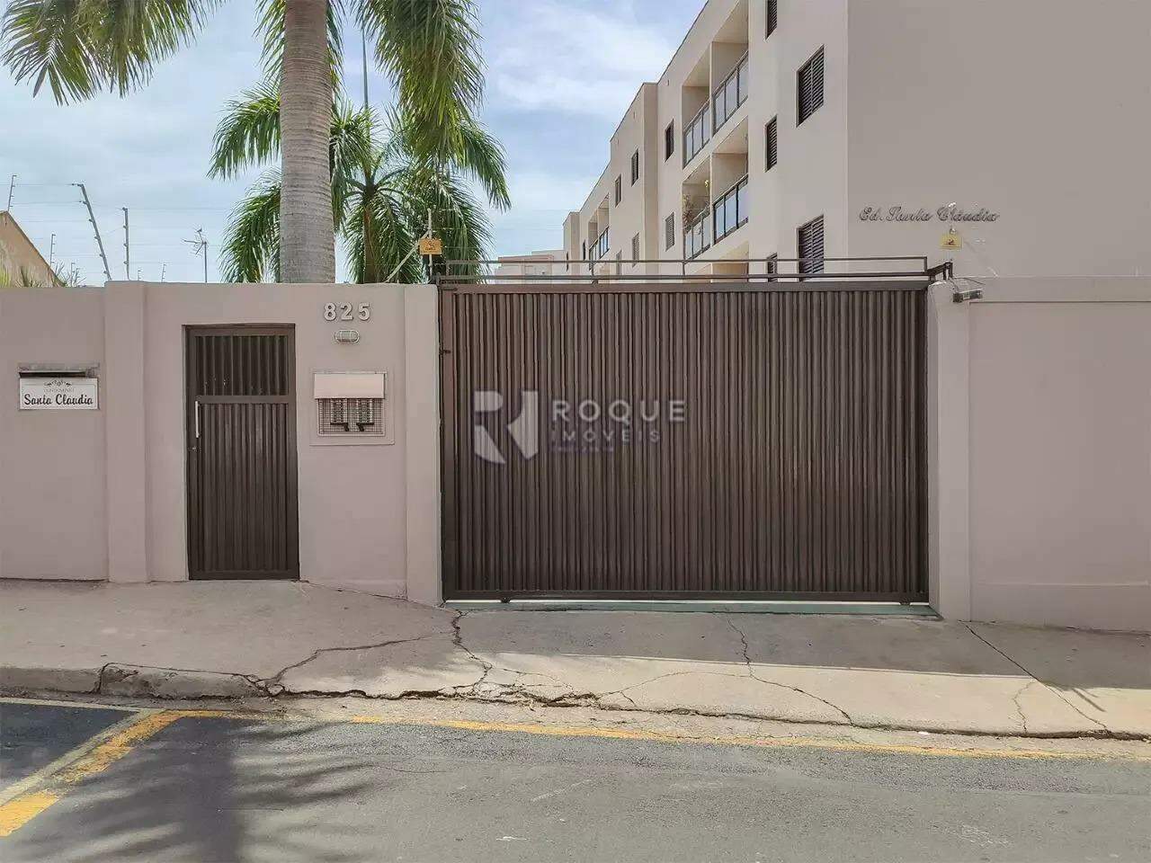 Apartamento para aluguel no bairro Vila Claudia: Fachada