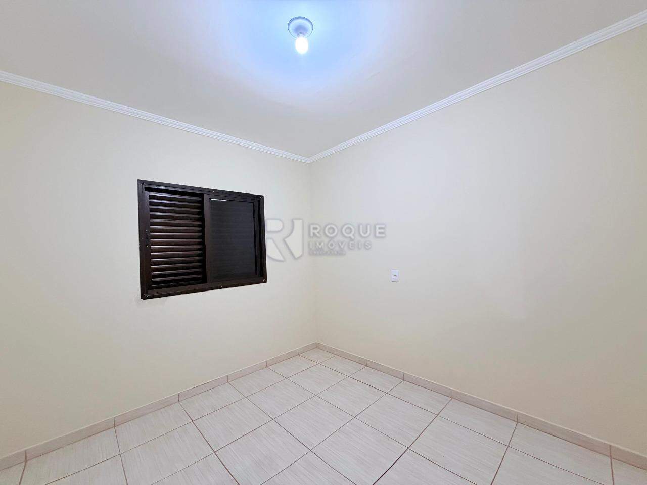 Apartamento para aluguel no bairro Vila Claudia: Dormitório 1