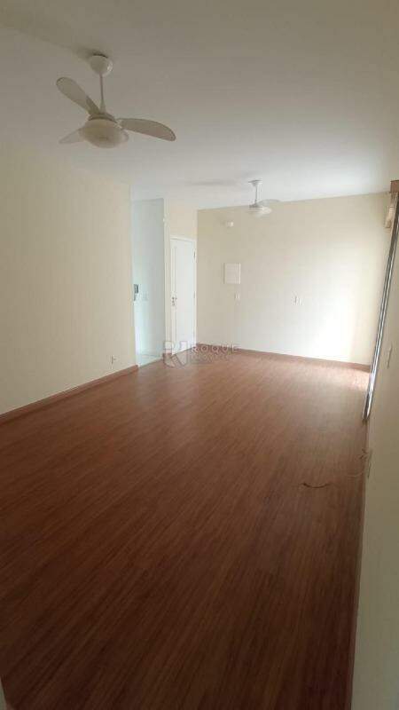 Apartamento à venda no bairro Desmembramento Oscar Antonio Breda: 