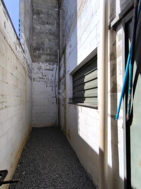 Barracão/Galpão à venda no bairro Jardim Marajoara: CORREDOR EXTERNO