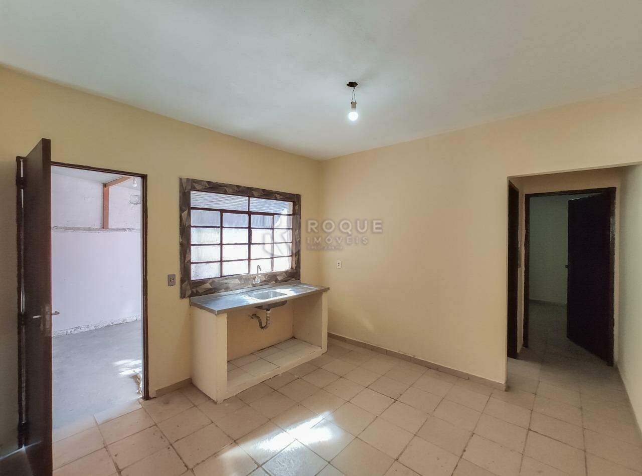Casa Residencial para aluguel no bairro Jardim Campo Belo: Cozinha 