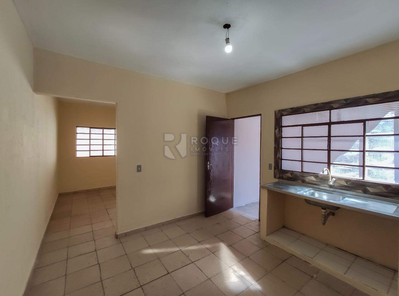 Casa Residencial para aluguel no bairro Jardim Campo Belo: Cozinha 