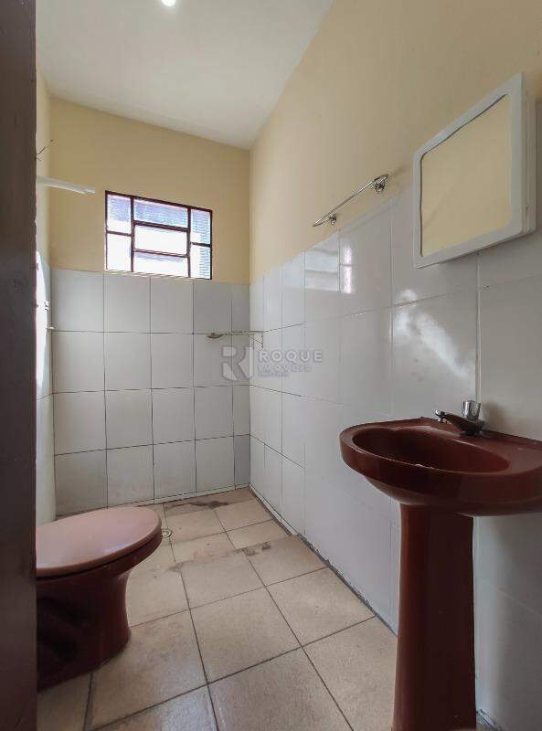 Casa Residencial para aluguel no bairro Jardim Campo Belo: WC social 