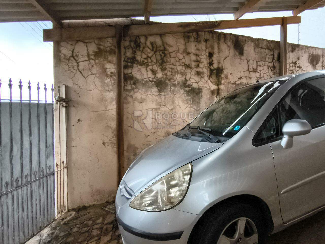 Casa Residencial à venda no bairro Vila Castelar: GARAGEM