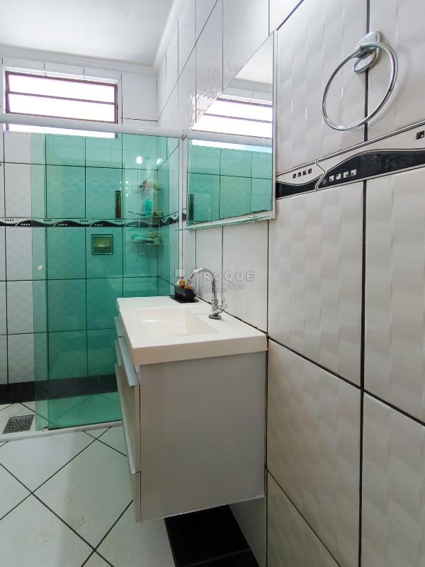 Casa Residencial à venda no bairro Parque Hippolyto: BANHEIRO SOCIAL 2