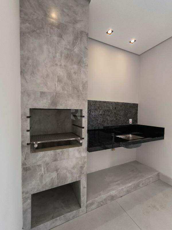 Casa Residencial à venda no bairro Jardim Marajoara: CHURRASQUEIRA