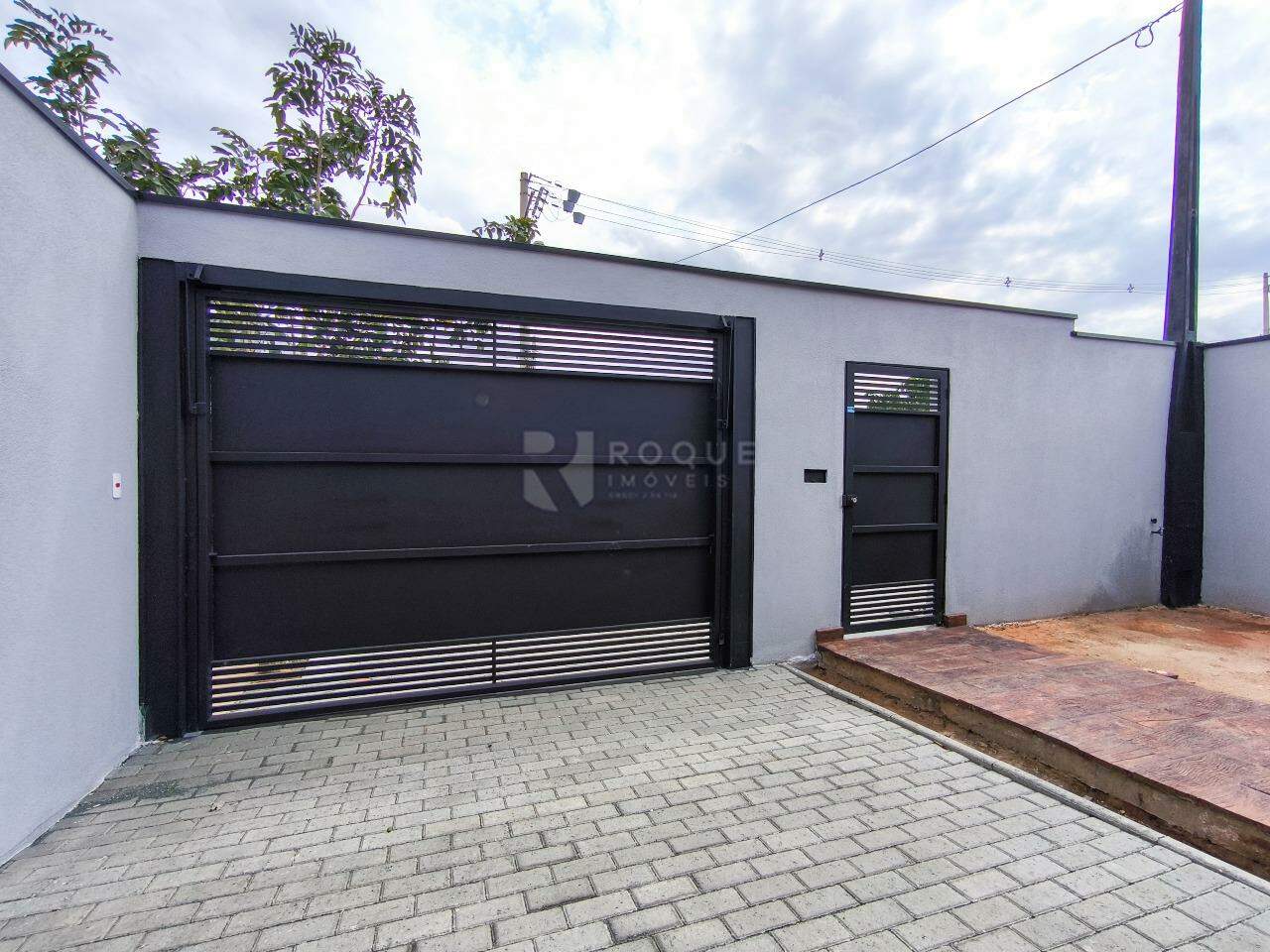 Casa Residencial à venda no bairro Jardim Marajoara: ENTRADA