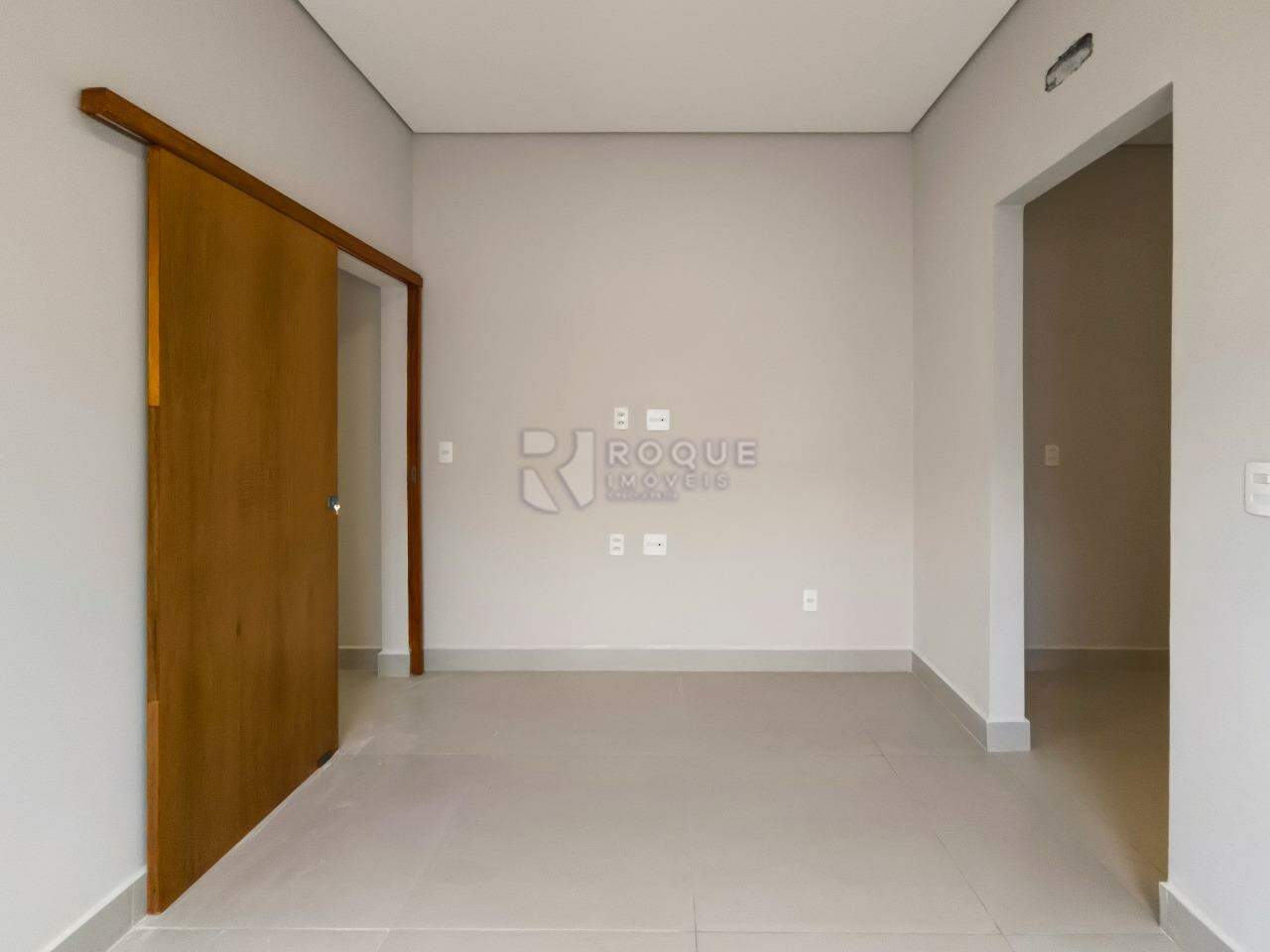 Casa Residencial à venda no bairro Jardim Marajoara: SUÍTE