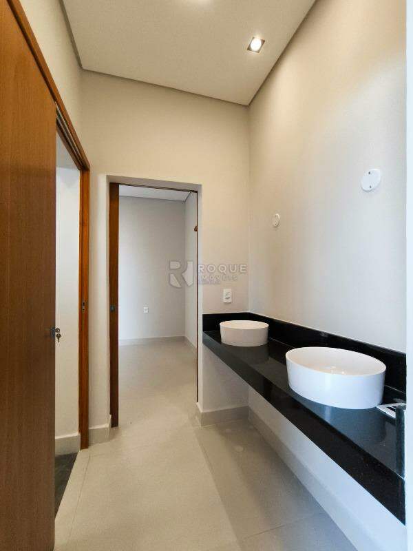 Casa Residencial à venda no bairro Jardim Marajoara: WC DEMI SUÍTES