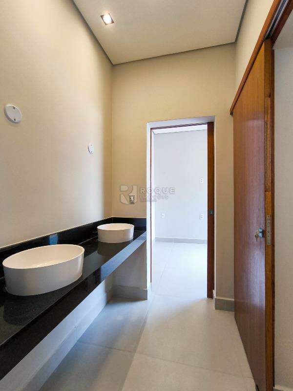 Casa Residencial à venda no bairro Jardim Marajoara: WC DEMI SUÍTES