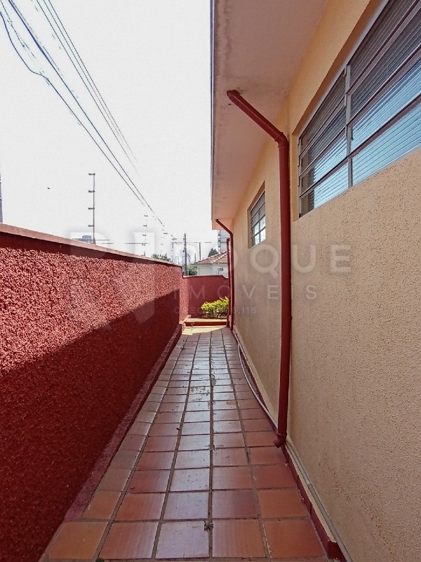 Casa Residencial à venda no bairro Vila Cristovam: Corredor 