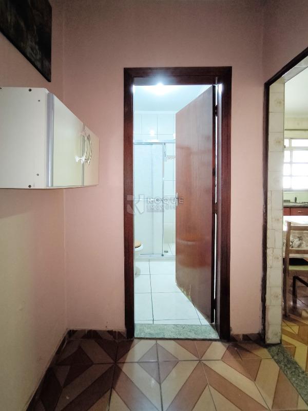 Casa Residencial à venda no bairro Jardim Olga Veroni: ÁREA DE CIRCULAÇÃO