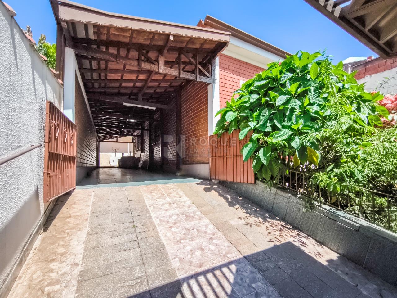 Casa Residencial à venda no bairro Jardim Olga Veroni: GARAGEM