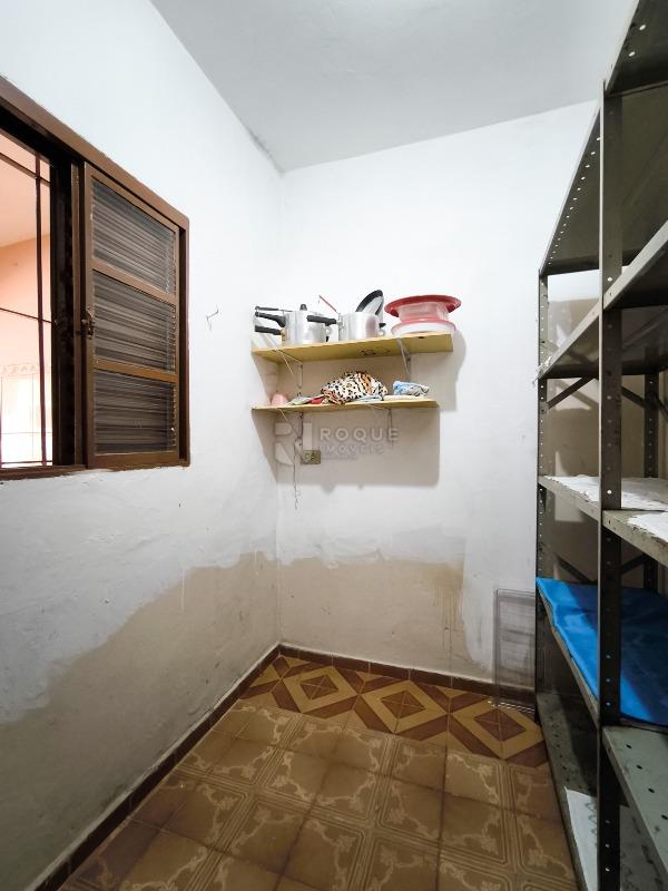 Casa Residencial à venda no bairro Jardim Olga Veroni: DESPENSA