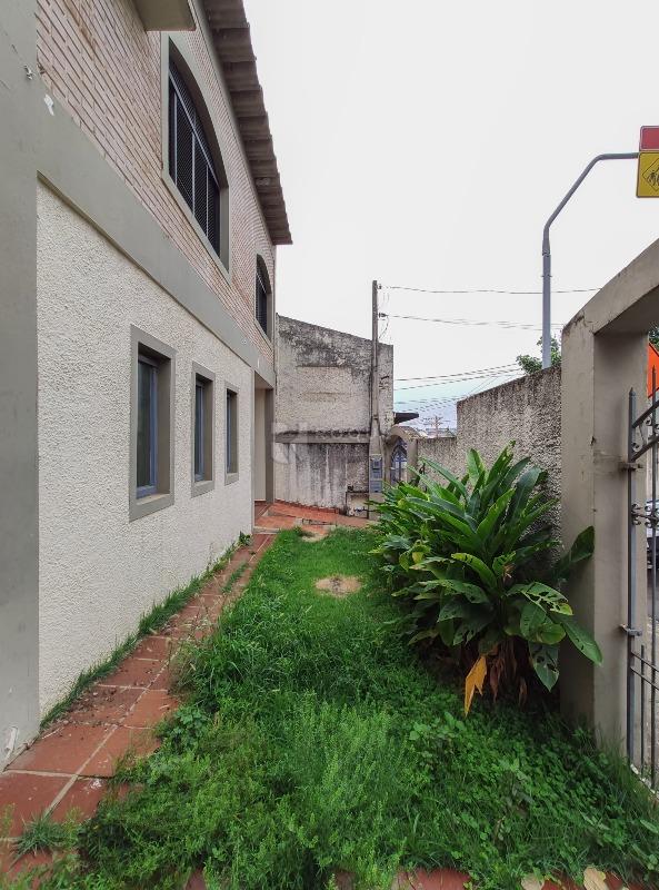 Casa Comercial à venda no bairro Centro: Frente 