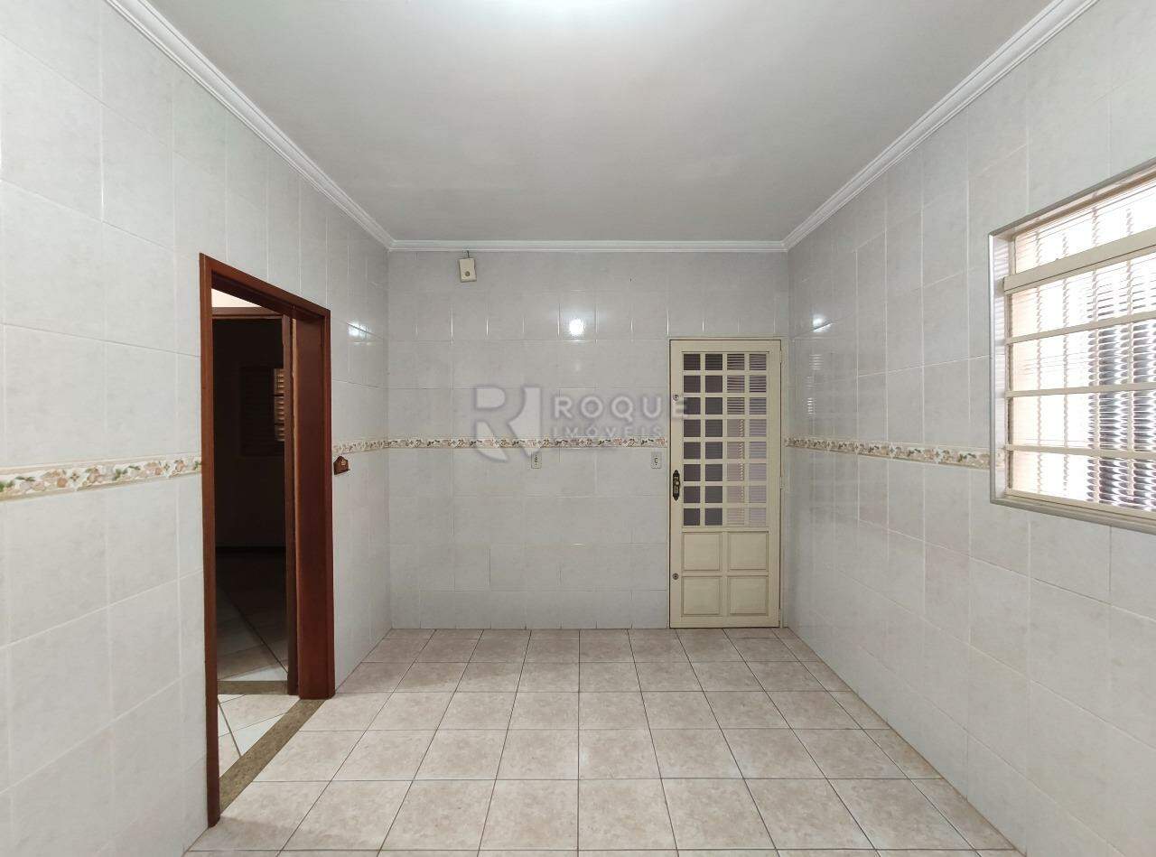 Casa Residencial para aluguel no bairro Jardim Santo André: Copa