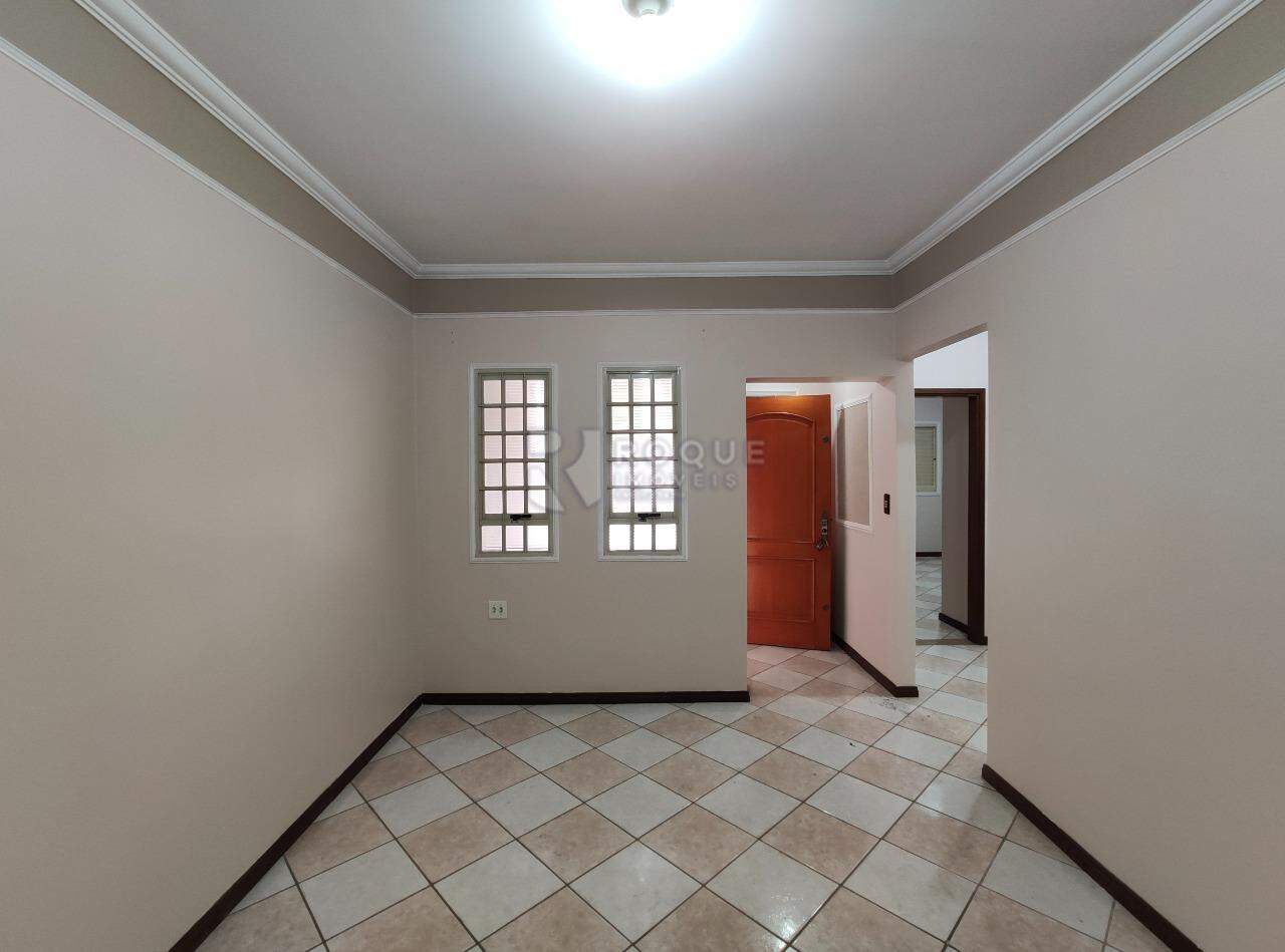 Casa Residencial para aluguel no bairro Jardim Santo André: Sala