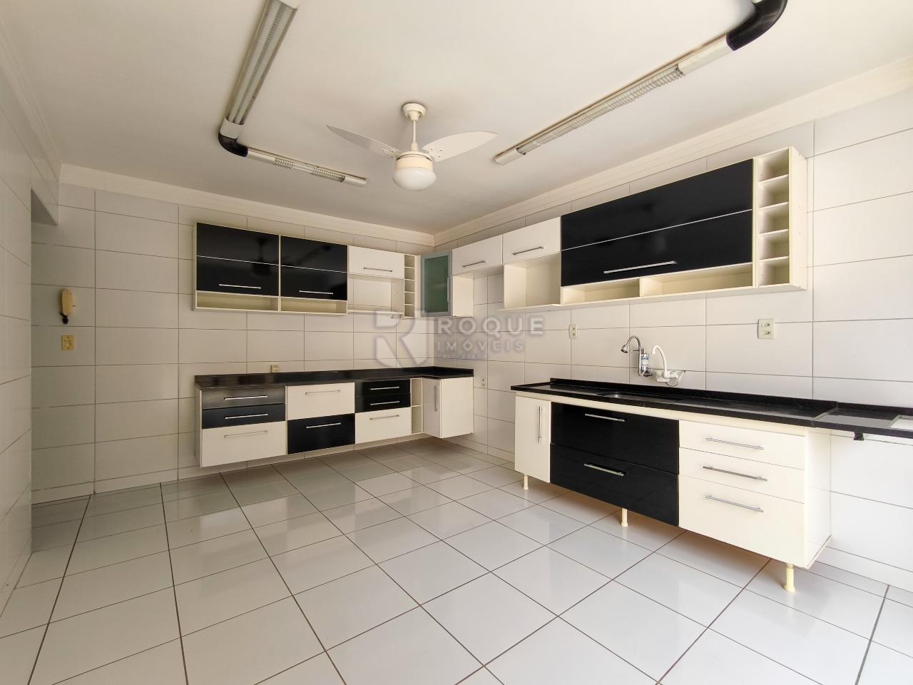 Casa Residencial à venda no bairro Boa Vista: COZINHA