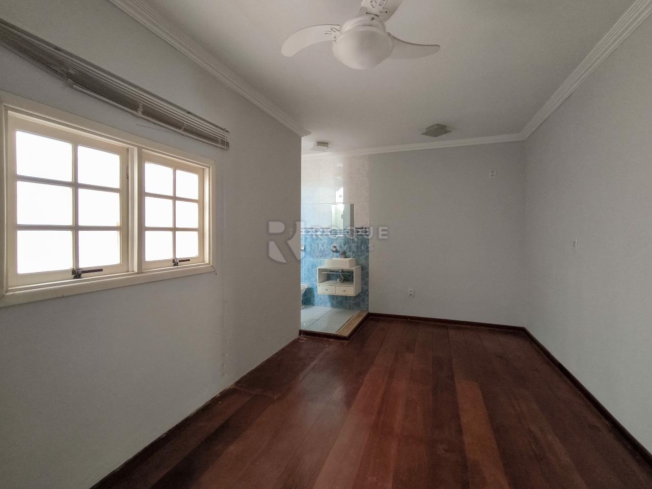 Casa Residencial à venda no bairro Boa Vista: SUÍTE