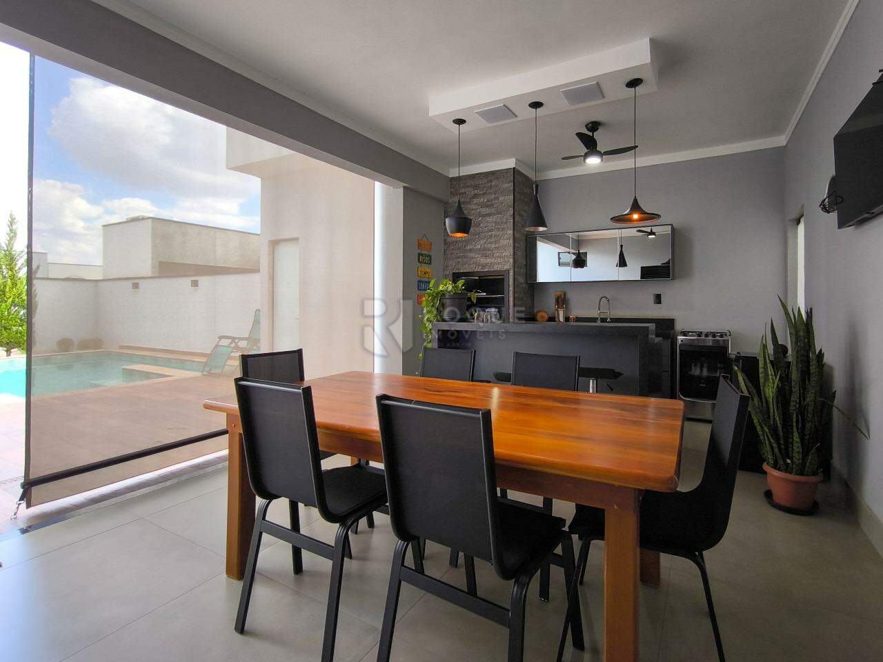 Casa em condomínio à venda no bairro Terras de São Bento II: ÁREA GOURMET