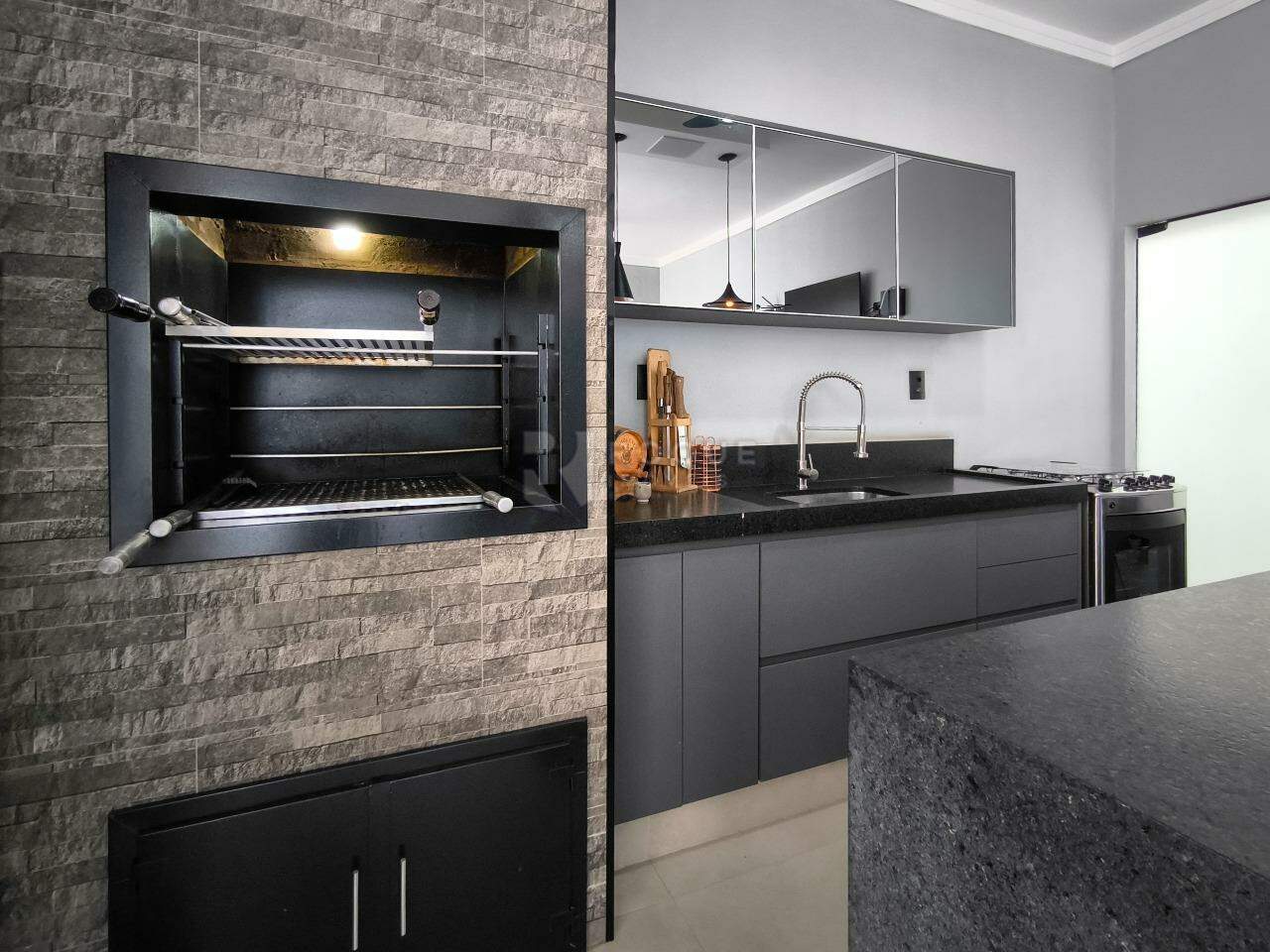 Casa em condomínio à venda no bairro Terras de São Bento II: COZINHA GOURMET