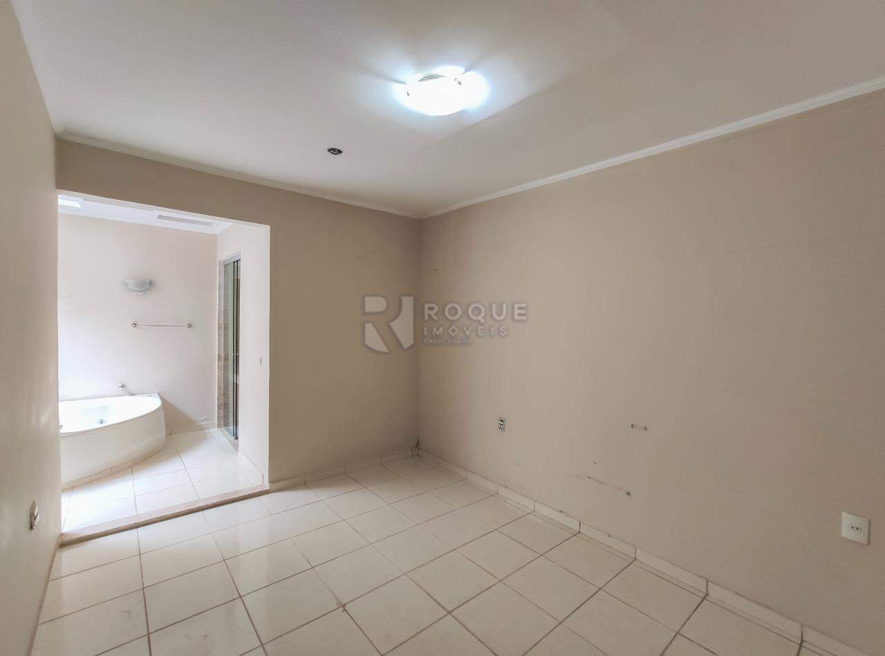 Casa Residencial para aluguel no bairro Vila Claudia: Dormitório suíte 3
