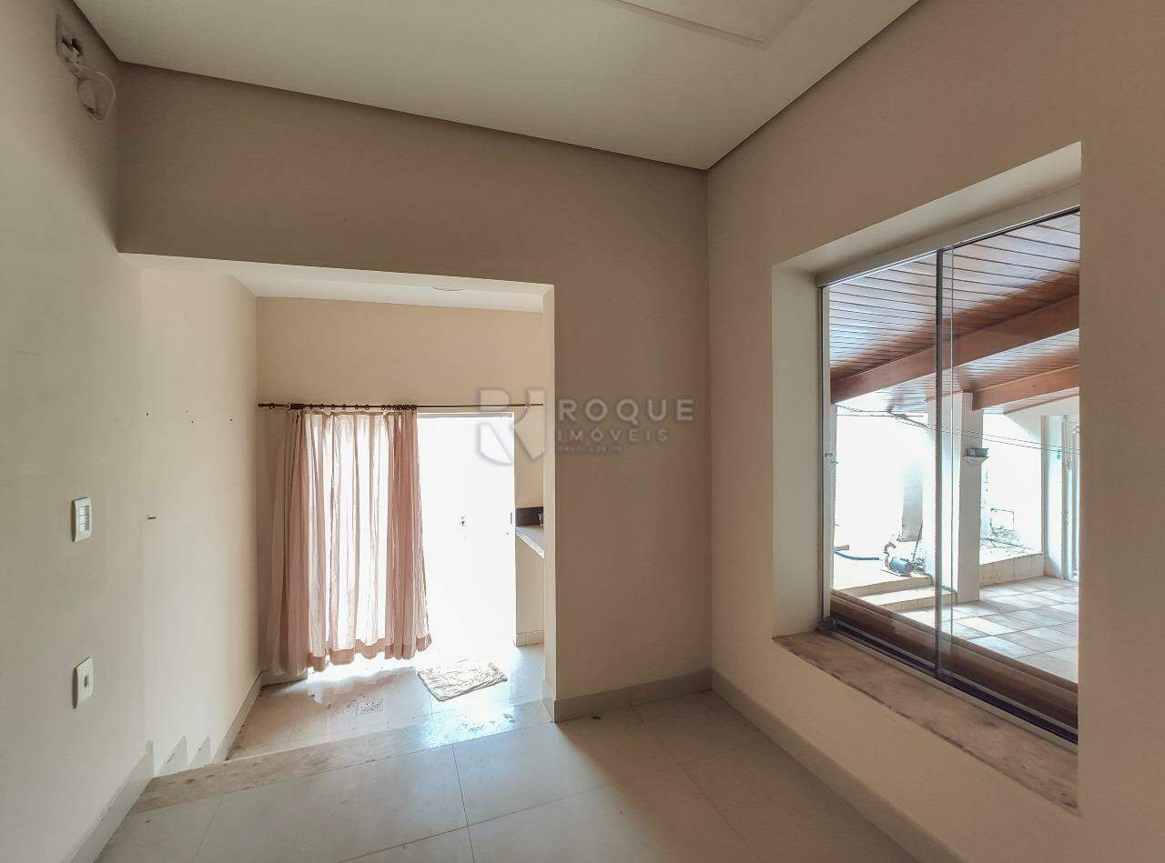 Casa Residencial para aluguel no bairro Vila Claudia: Copa 