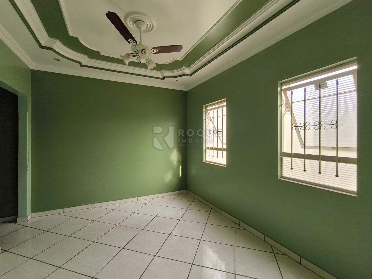 Casa Residencial à venda no bairro Jardim da Graminha: SALA DE ESTAR