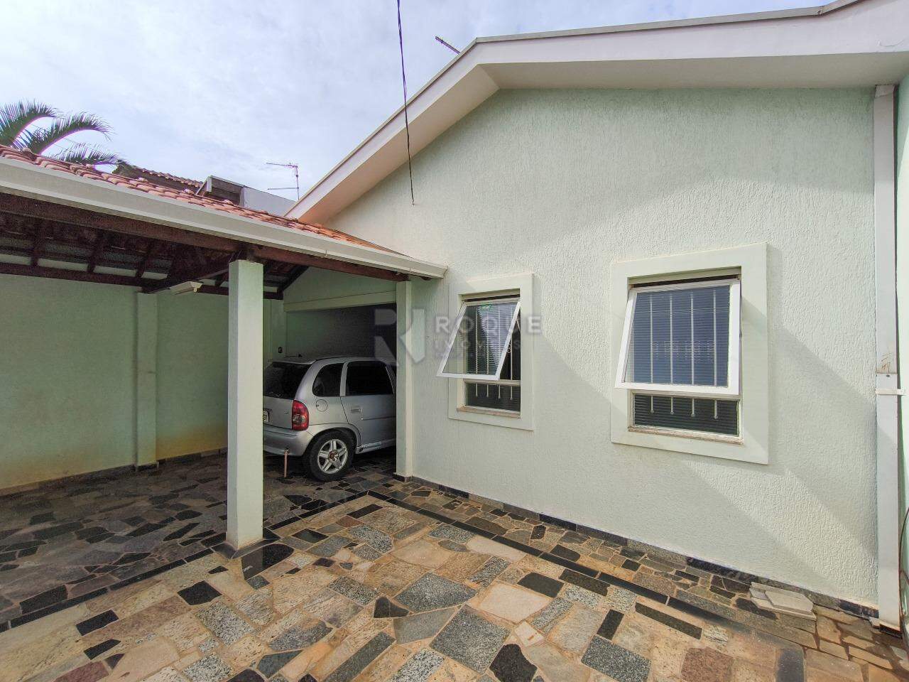 Casa Residencial à venda no bairro Jardim da Graminha: FRENTE