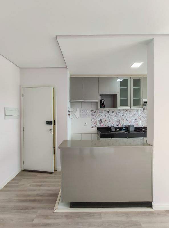 Apartamento para aluguel no bairro Vila Camargo: Sala / cozinha 