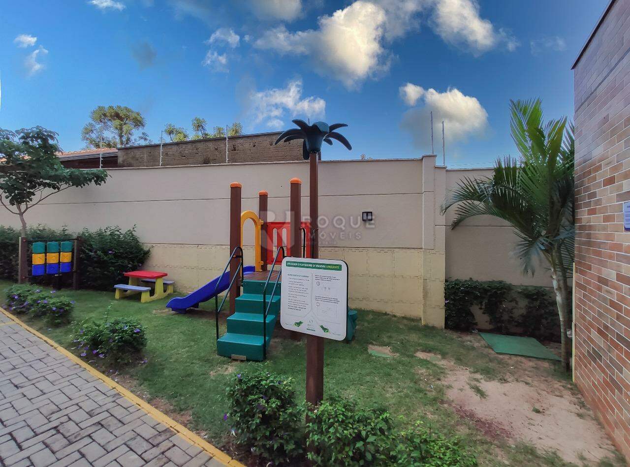 Apartamento para aluguel no bairro Vila Camargo: Área do condomínio 