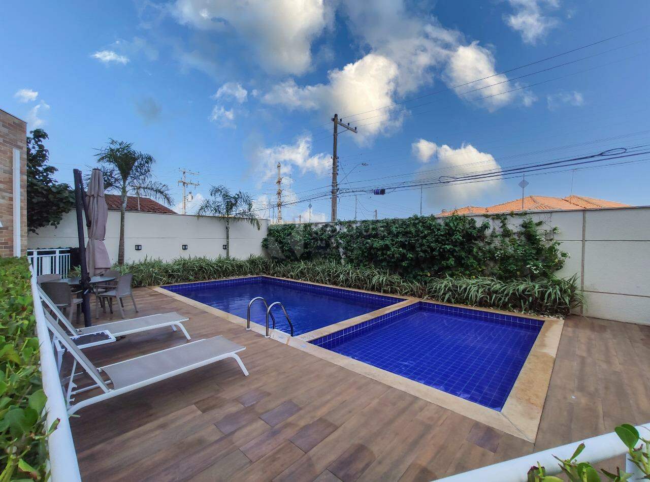 Apartamento para aluguel no bairro Vila Camargo: Área do condomínio 