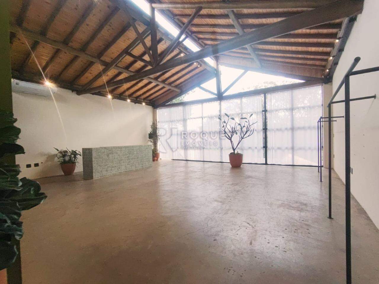 Salão para aluguel no bairro Jardim Santa Cecília: Salão