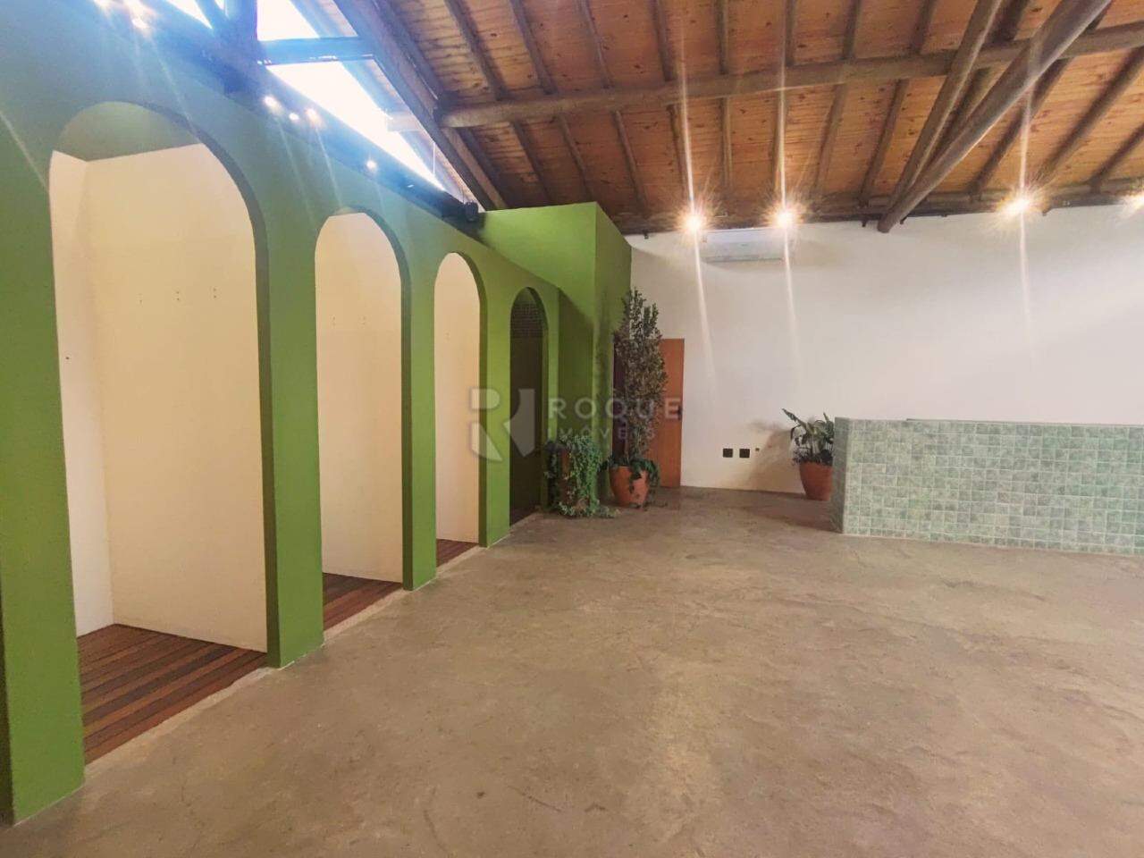 Salão para aluguel no bairro Jardim Santa Cecília: Salão