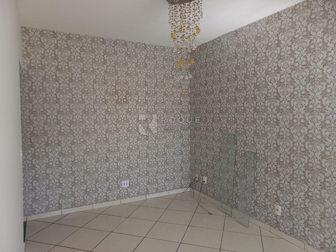 Casa Residencial à venda no bairro Jardim São Lourenço: 