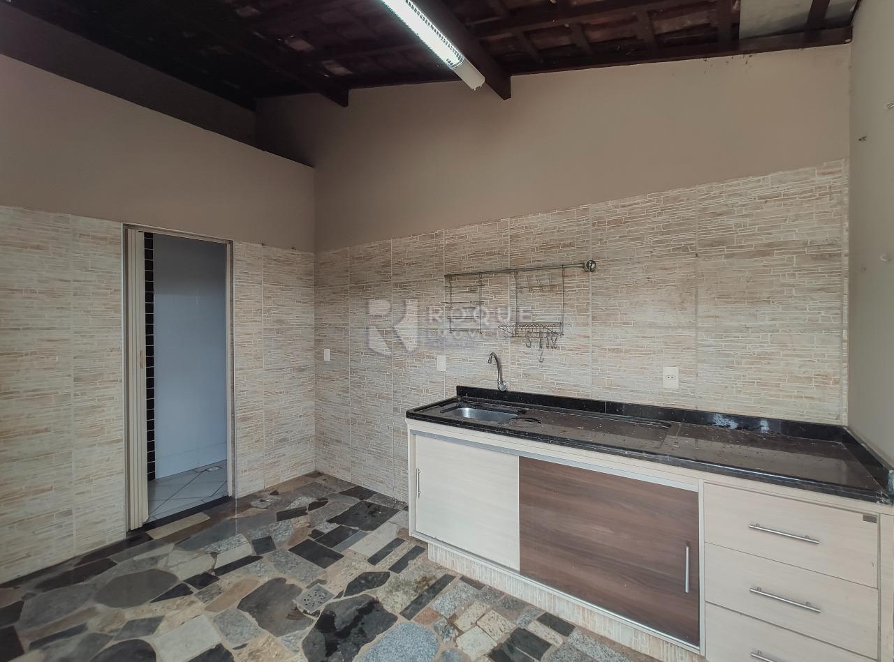 Casa Residencial para aluguel no bairro Jardim Residencial Granja Machado: Rancho fundo 