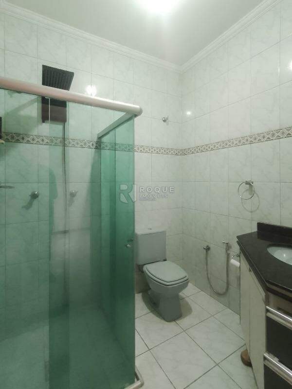 Casa com salão à venda no bairro Jardim Santo André: WC Suíte