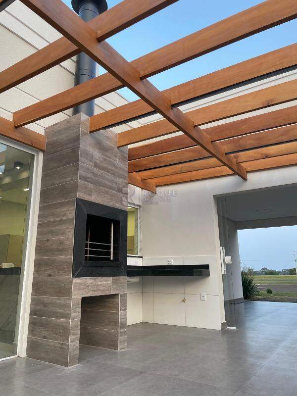 Casa em condomínio à venda no bairro Riviera de Santa Cristina I: 