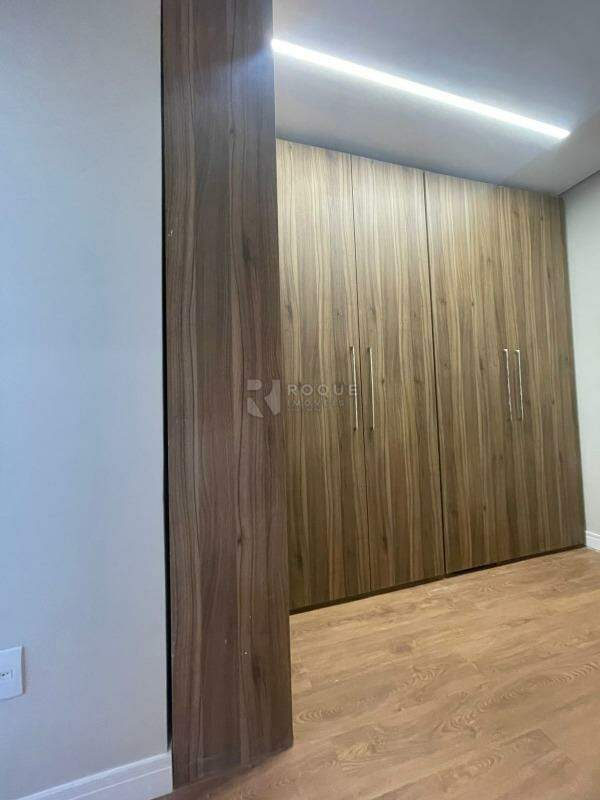 Casa em condomínio à venda no bairro Riviera de Santa Cristina I: 