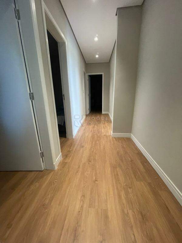 Casa em condomínio à venda no bairro Riviera de Santa Cristina I: 