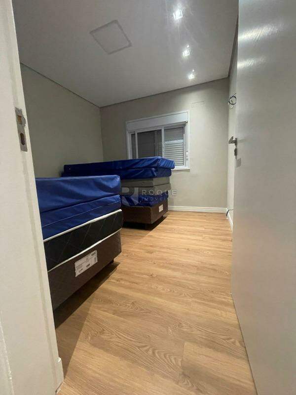 Casa em condomínio à venda no bairro Riviera de Santa Cristina I: 