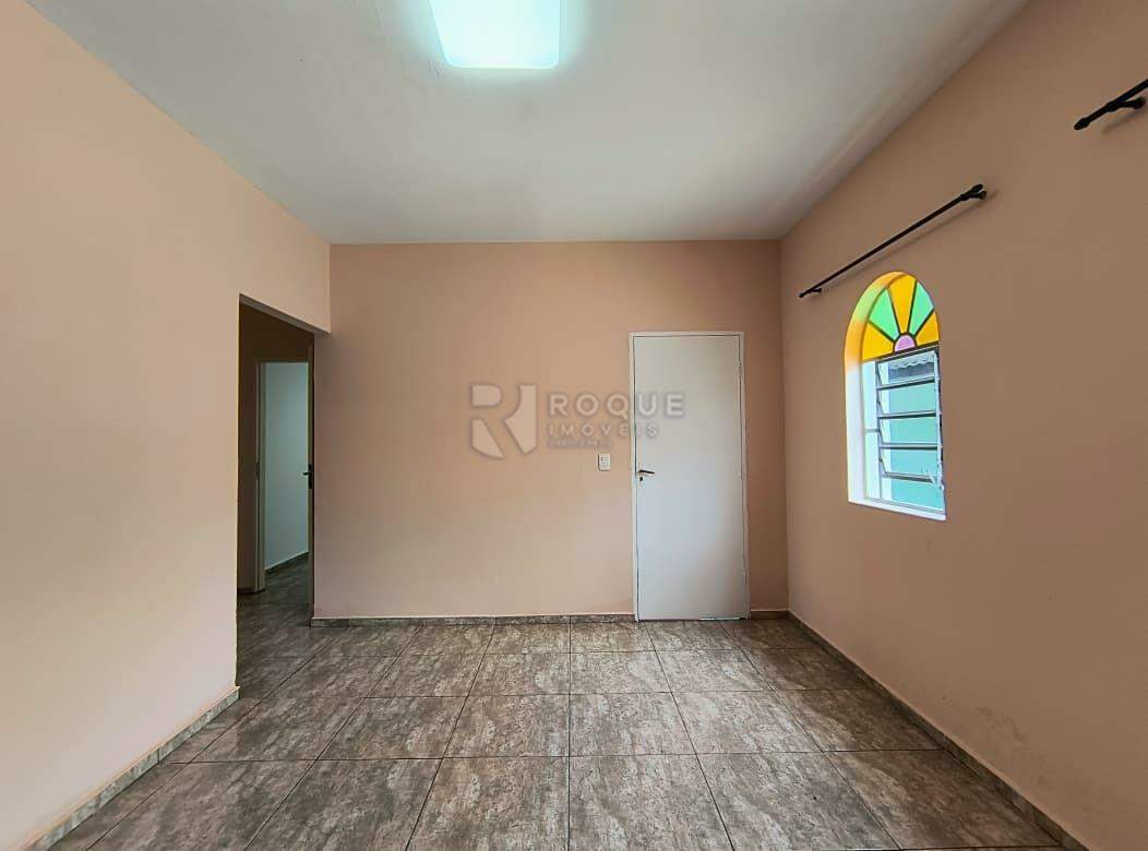 Casa Residencial para aluguel no bairro Jardim Nova Europa: Sala