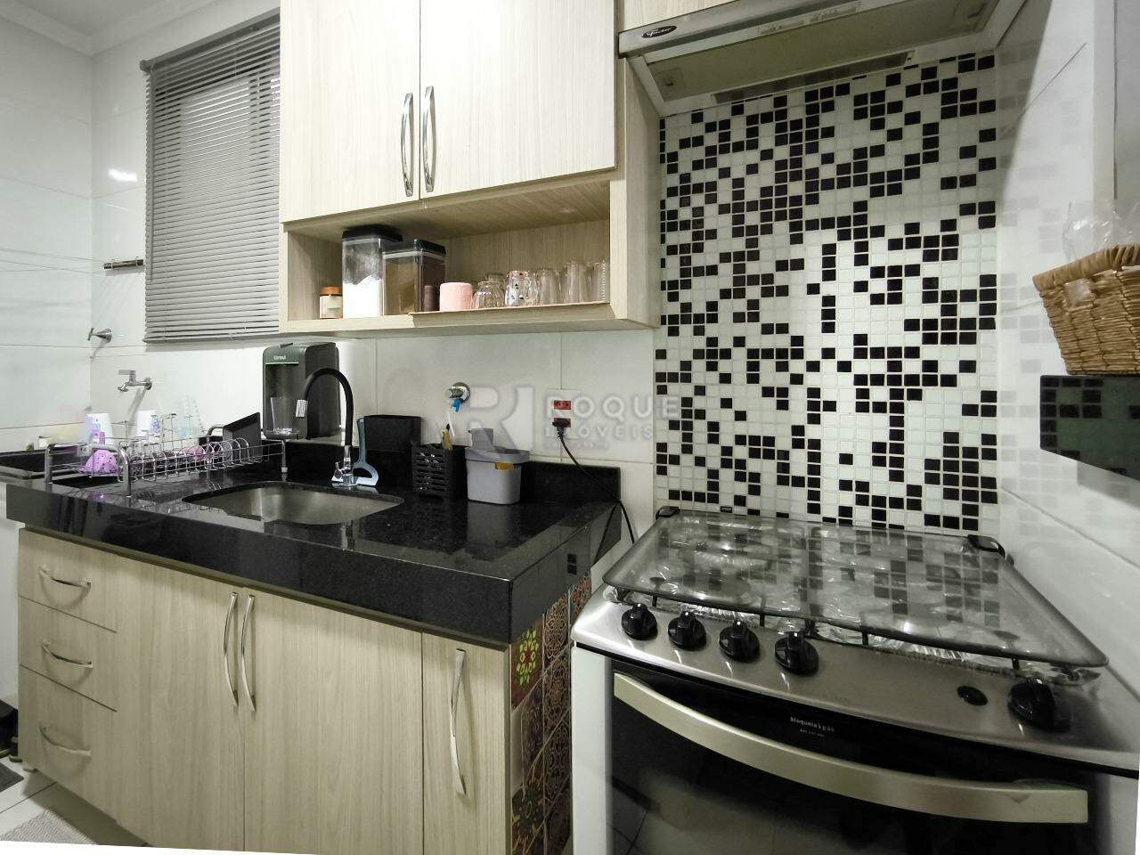 Apartamento à venda no bairro Graminha: COZINHA