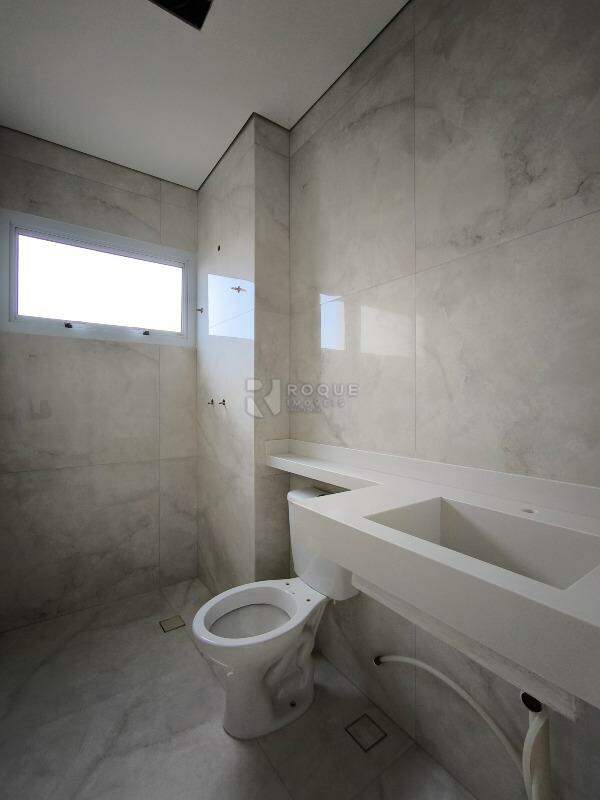 Apartamento à venda no bairro Jardim Florença: WC SUÍTE 3